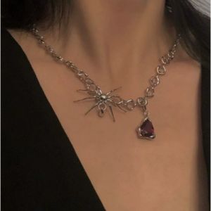 Red Crystal Spider Pendant Vintage Niche Collarbone Chain Streetwear Style Statement Jewelry