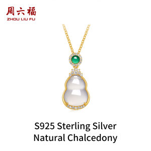 ZHOU LIU FU 周六福 สร้อยคอจี้ S925 Sterling Silver Lucky Gourd Pendant Natural Chalcedony Necklace 40+5CM J0615857