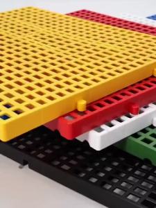 Cage Mat Interlocking Plastic Matting Heavy Duty Non-Slip Thick Flexible for Dog Pig Cage Floor