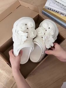 [Free Shipping] E\VA Floral-Patterned New WomenS Clogs 2025 Summer Casual Style With Thickened Soles For Added Comfort And Anti-Slip Features