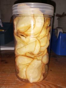CASSAVA SINGKONG KERIPIK KRISPY MANIS ASIN HOME MADE FRESH TOPLES 1 LITER FANTASIA DENGAN PAKING AMAN