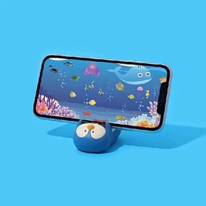 (HD1)Cute Shark Resin Phone Stand Universal Desktop Holder Creative Cartoon Ornament Birthday Gift