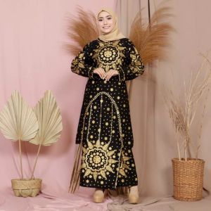 Desain Motif Bunga Matahari: Tunik Matahari Kurung & Rok Span Karet