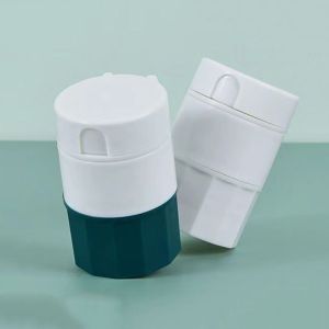 STARGOODS 4 in 1 Medicine Crusher Multifunctional Dustproof Medicine Grinder Mini Pills Storage Case Pill Dispenser Medicine Box