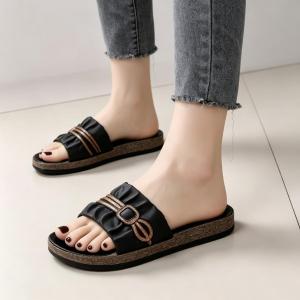2026 New Womens flat sandals soft and comfortable non-slip slippers suitable for everyday wear
