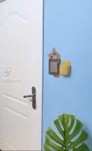 Hộp đựng đồ đa năng dán tường