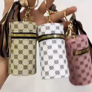 Mini Lipstick Bag Earphone Protective Case Coin Purse Portable Lipstick Bag Beg Rantai Kunci Penyimpanan Kosmetik 口红收纳包