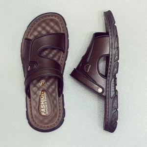 Free Shipping New MenS Sandals Summer Soft-Soled Non-Slip Beach Shoes New Casual Versatile Outdoor Slippers Thick-Soled