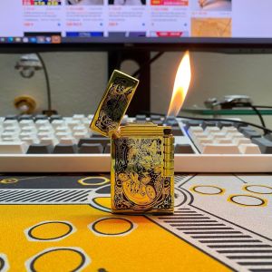 Bật Lửa Quẹt Ngang