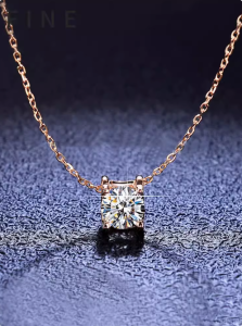 [SG Seller] Silver diamond necklace simple single diamond moissanite bull head pendant platinum temperament clavicle chain gift