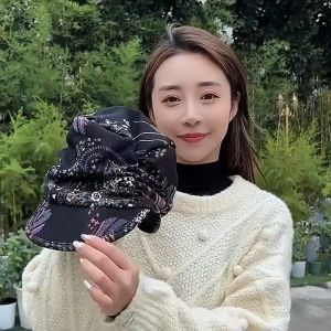 Short Brimmed Floral Hat Women Visor Hat Beanie Slouch Cancer Chemo Caps Warm Muslim Brim Headwear Wrap Autumn Women Peaked Cap Short Brim Warm Foldable Earflap Women Cap Ethnic Style Floral Print Winter Hat