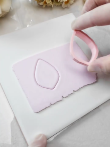 8pcs Sophisticated DIY Earring Craft Set Soft Clay Leaf Molds for Creative Jewelry Making and Artistic Designs