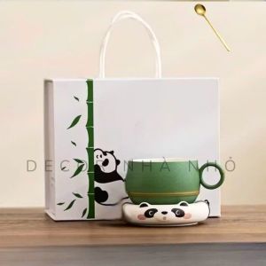 L025 Cốc Cà Phê Gốm Sứ Hình Gấu Trúc Dễ Thương Kèm Đế Lót – Ly Trà Cà Phê Decor Quà Tặng Cute ( Chính hãng )