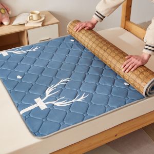 Banig Cooling Mattress Pad Foldable Summer Sleeping Mat Single/Double/Queen/King size Cool Sleeping Native Ice Rattan Mat for Home/Bedroom/Living Room Area/Student Dormitory Winter and Summer Dual-Use
