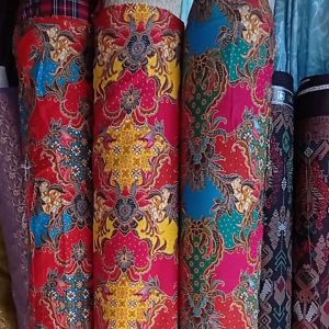 Kain Batik Halus 100% Katun Lebar 115 Mtr - Harga Setengah Meter