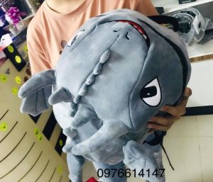 Balo con rồng màu xám vải nhung mềm mịn cute hơn balo khủng long