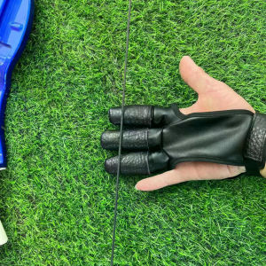 3 fingers Leather Finger Gloves Protection Size: S M L XLSports equipment fishing accessories