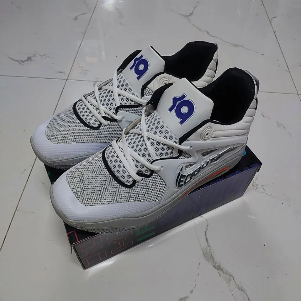 Kd white basketball sales shoes