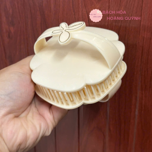 Lược gội đầu - Lược massage đầu kích thích lưu thông máu.