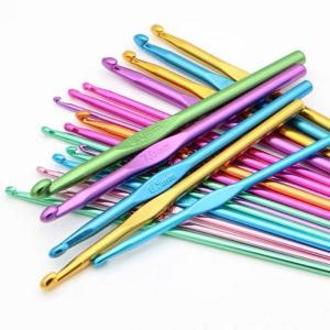 8Pcs Crochet Color Aluminum Crochet Hooks Needles Set Tools Crochet Needle for Weaving and Knitting