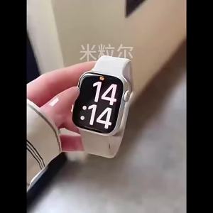 Suitable for Apple s11 Watch band iwatch10/9/8/7se Silicone breathable classic watch strap Ultra Wristband