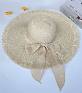 Hats shop9 หมวกสานปีกกว้าง สไตส์เกาหลีแต่งคาดโบว์เพิ่มความหวาน สินค้าพร้อมส่งจากไทย C026