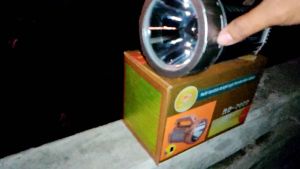 ไฟฉายแรงสูง บำรุงยิ้ม แบตญี่ปุ่น การนอนหลับ 12000 แอม ชาจ ชั้นอัตโนมัติ สีแบบกระเป๋า 3-5 นิ้ว ราคาที่สุด