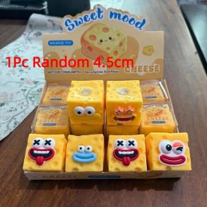 COUPLECOL Giòn Phô mai dạng khối ép chặt. Miệng xúc xích Hiệu ứng âm thanh Phô mai nổ giòn Mới lạ Giảm lo âu Đồ chơi mềm hình phô mai Đồ chơi để bàn làm việc