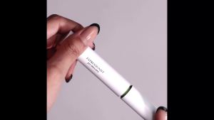 Well People Expressionist Pro Mascara Long-wear Defining & Lengthening Mascara For Fuller-Looking Lashes Rich Color Vegan & Cruelty-free Black