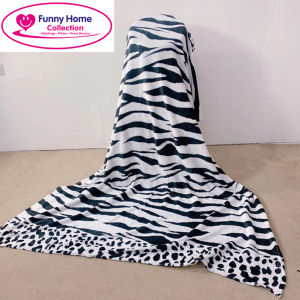 Funny Home Collection - Velvet Fleece Blanket - Black & White Tiger Print (135 cm X 195 cm)