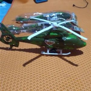 mainan helikopter pakai baterai/bisa jalan/nyala lampu led variasi