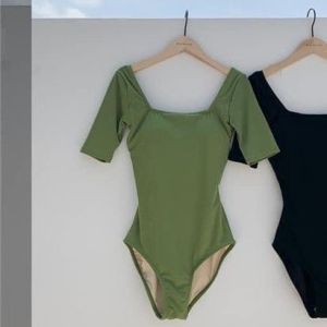 Bikini bộ bơi nữ liền mảnh che khuyến điểm kèm mút siêu xinh (Hàng QC đẹp size M L XL)