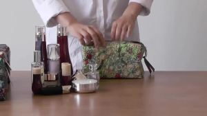 Vintage Womens Makeup Bag Portable Waterproof Organizer