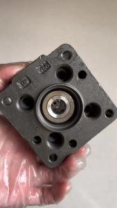 New 4-cylinder Hydraulic VE Head Rotor VE4/11R Diesel High Pressure VE Pump Rotor Head For IVECO 40-10 1 468 334 603 1468334603