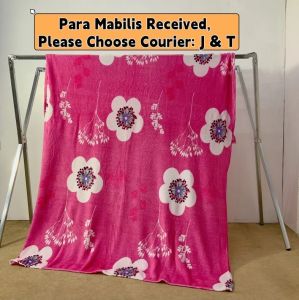 Funny Home - White Flower in Pink Velvet Fleece Blanket 135cm X 195cm