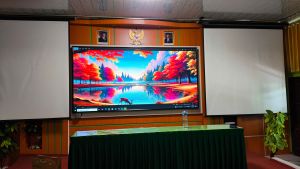Videotron Indoor 150x300Cm P2.5mm Pixel Pitch High Refresh Rate