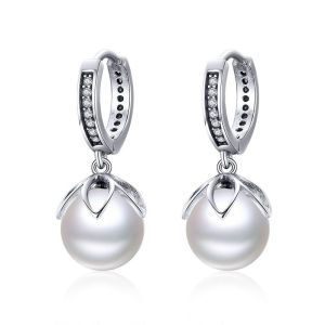 BAMOER Elegant 925 Sterling Silver Luminous Gentle Love Flower Freshwater Pearl Drop Earrings Female Women Pearl Jewelry SCE482 Apr