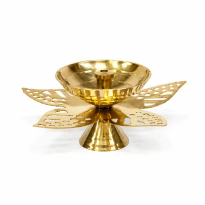 Handcrafted Brass Lotus Diya Oil Lamp for Pooja Room | Traditional Decorative Deepam | Home & Pooja Decor | Size - 3 x 1.5 Inch | Pack of 1 Pc
