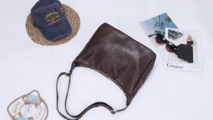 Womens Casual Wandering Bag  Brown Leather Shoulder Bag Daily Wallet Casual fashion Versatile Daily Commuter Bag