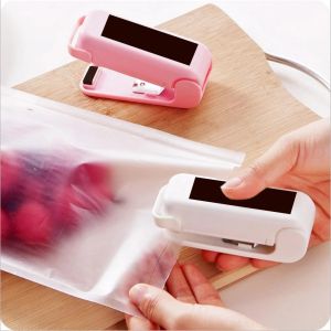 Mini Heat Sealer Plastic Package Storage Bag Sealing Machine Handy Sticker and Seals for Food Snack Kitchen Accessories
