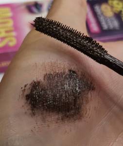 มาสคาร่าเกอร์ลลี่นางโชว์ ไม่ต้องง้อต่อขนตา เนื้อไฟเบอร์ ไม่เป็นก้อน ขนตางอนเด้ง MASCARA GIRLY NANG SHOW