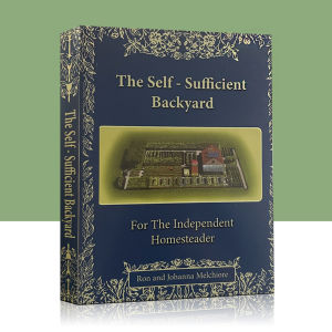The Self-Sufficient Backyard Book by Ron Melchiore English Physical Book Physical Book Self Help Eco-friendly Practices  in Modern Day America.(Paperback)