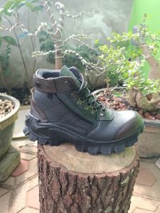 SEPATU SAFETY KULIT LIONKING PREMIUM UJUNG BESI PREMIUM ADVENTURE JAZZ /BISA BAYAR DI RUMAH