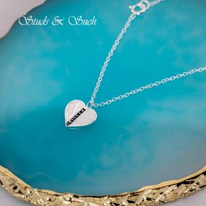 [Studs & Such] 925 Silver Necklace With Mother of Pearl & Genuine Preciosa Crystals Heart Pendant