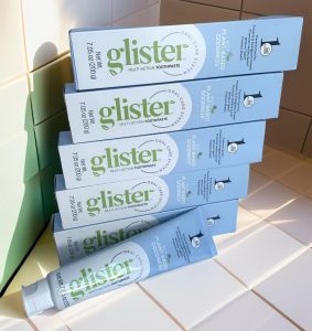 Kem Đánh Răng White and White 150Gr Nhật Chống Ó Vàng Dịu Mát Thơm Miệng Nhật Bản