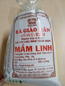 COMBO 2Kg Mắm gồm 1kg cá linh + 1kg cá sặc Châu Đốc Thương Hiệu Bà Giáo Mãn(Cô Huệ 2222) Chính Hiệu Mắm Châu Đốc