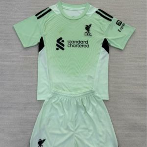 2526 เสื้อผู้รักษาประตูฤดูกาลใหม่สีเขียวแขนสั้นสำหรับผู้ใหญ่และเด็กชุดฟุตบอลชุดทีมเสื้อฟุตบอลสำหรับผู้ชาย football jersey for men soccer shirt