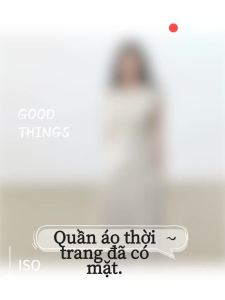 Bộ trang phục hai mảnh mùa hè mới 2026 dành cho nữ áo vest không tay cổ cao có dây buộc eo họa tiết sọc.