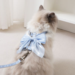 DEUKIO ชุดเชือกดึงและสายรัดหน้าอกแมวโบว์ใหญ่ออกแบบมาเพื่อให้เดินได้อย่างปลอดภัย