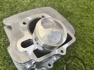 พร้อมลูกสูบ W100 ลูก 53 มิล สำหรับรถจักรยานยนต์ Honda Wave 100/110เก่า ปลอกนอก 55มิล